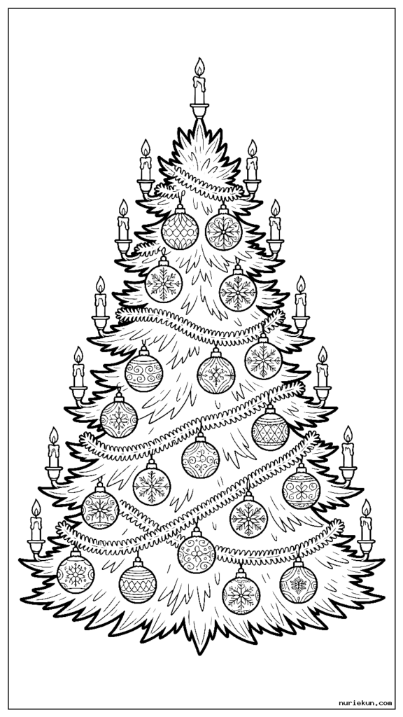 ビンテージのガラス玉の飾りが付いたクリスマス ツリー