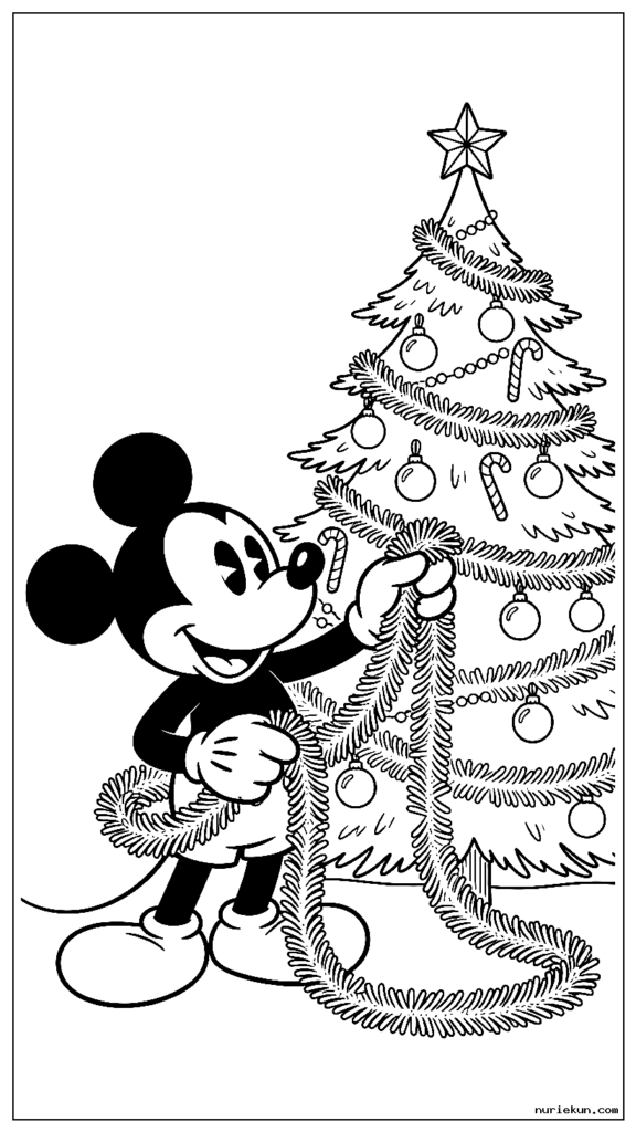 見掛け倒しの花輪を持ちながら、飾られたクリスマスツリーを眺めるミッキーマウス