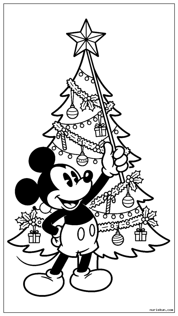 長いポールを使ってクリスマスツリーの上に星を置くミッキーマウス